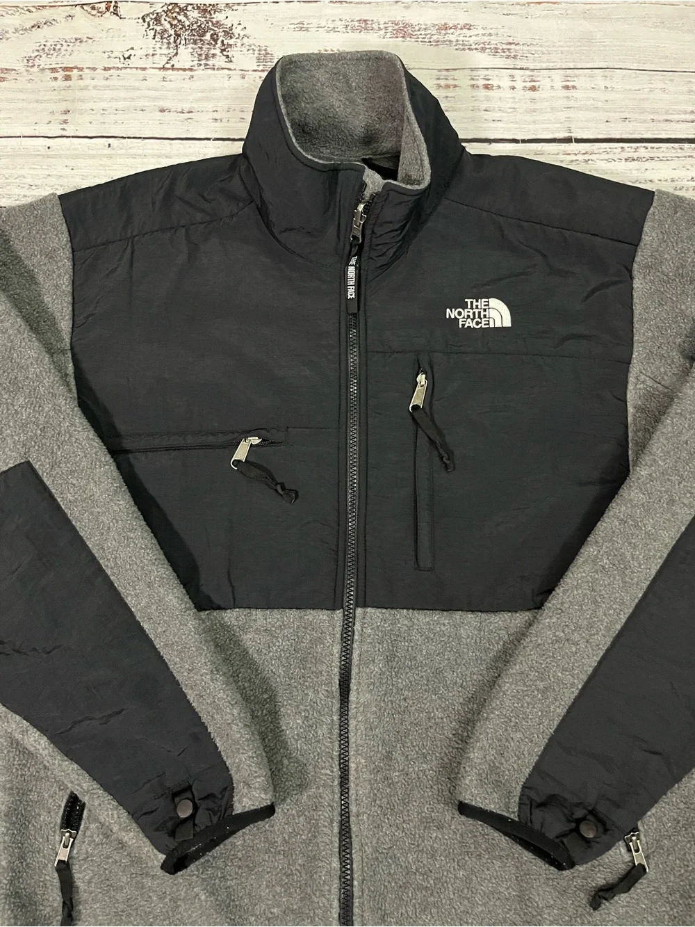 The North Face Vintage Men's Denali Fleece Jacket Full zip Size M Black & Gray